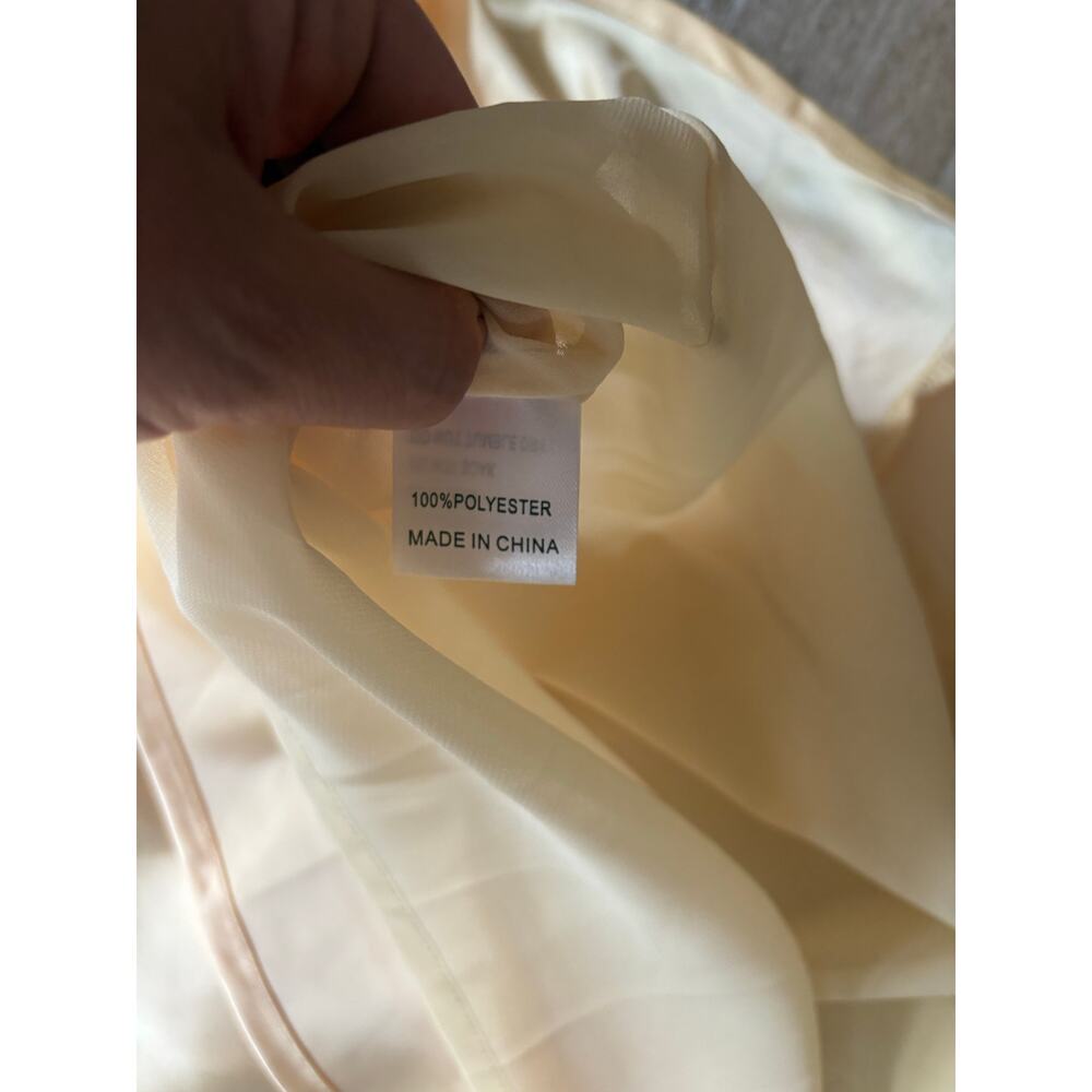 Billy J GIGI MAXI DRESS - LEMON - Picture 13 of 13